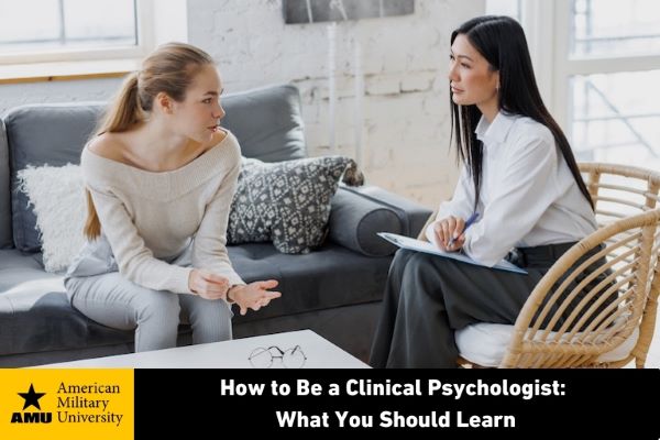 female speaking to a female psychologist